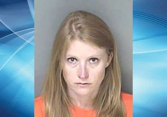 שיחות המסדרון בבית הספר חשפו: סגנית המנהל שכבה עם תלמיד