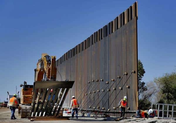 ממשל טראמפ העביר 3.8 מיליארד דולר לטובת הקמת החומה, בקונגרס הגיבו בזעם
