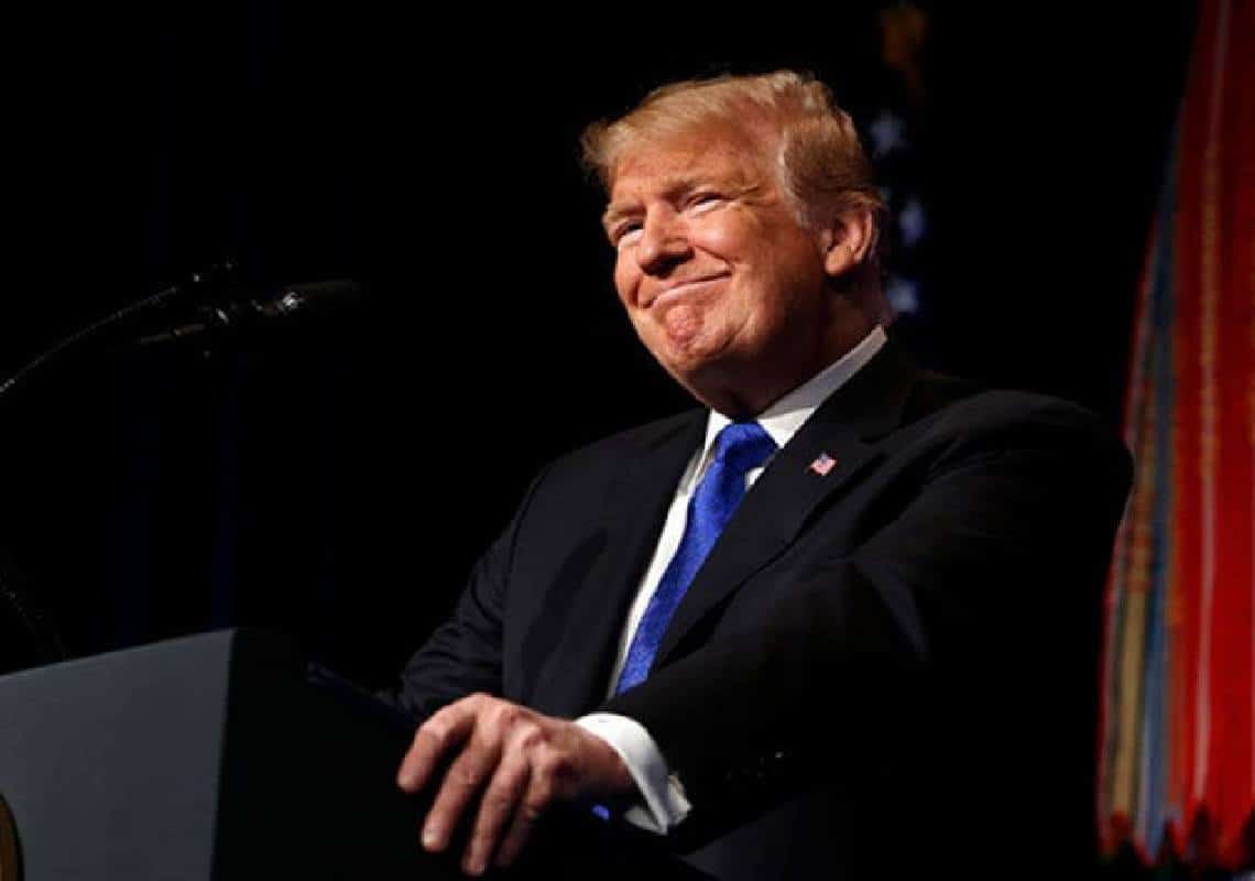 "הנשיא יחזור לרשתות החברתיות, השאלה רק איך", יועצו הקרוב ביותר של טראמפ מדבר על תכניותיו לשוב ללב העניינים