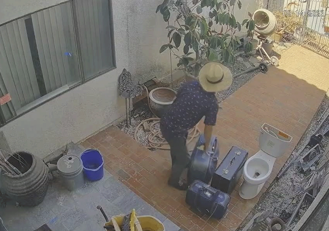 בית בלוס אנג'לס עבר שיפוצים: בעליו נדהמו לגלות כי נגנב מהם רכוש בשווי של מעל 400 אלף דולר