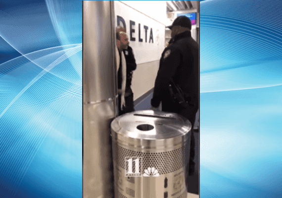 צפו: צעק בטיסה "כל היהודים להרים ידיים" - ונעצר לאחר הנחיתה