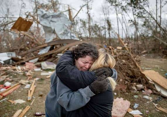 עשרה בני משפחה אחת בין ההרוגים באלבמה