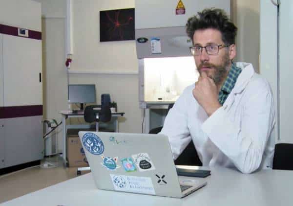 מדען יהודי בכיר שפיתח חיסון לקורונה צנח למותו מחלון הקומה ה-14 בדירתו