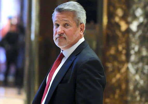 שינויים בכוורת: הנשיא רוצה לצרף בכיר לשעבר ב"פוקס ניוז"