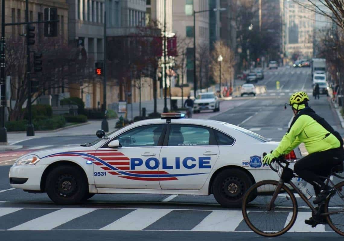 בהלה בוושינגטון: חמוש שני בתוך מספר שעות נעצר בסמוך לקפיטול עם תג זיהוי מזויף