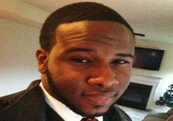 דאלאס: שוטרת נכנסה לדירה הלא נכונה וירתה למוות בגבר