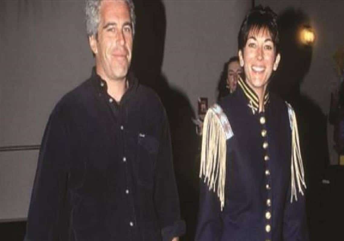 קלטות סודיות של אפשטיין חושפות ציטוטים מצמררים: "היא החברה הכי טובה, משיגה לי בדיוק את מה שאני הכי צריך"