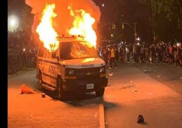 מהומות בכל רחבי אמריקה: הפורעים הגיעו לרחבת הבית הלבן