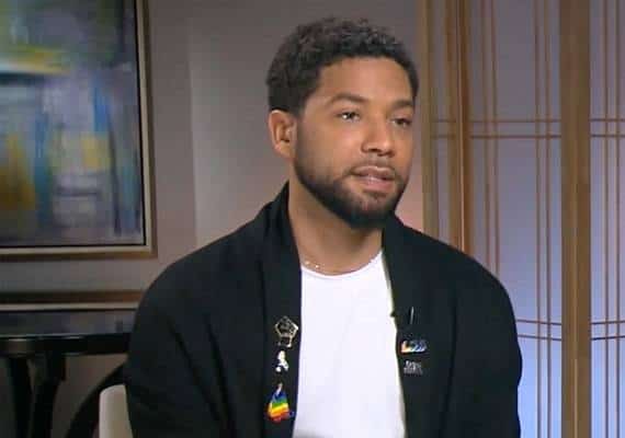 השחקן ג'סי סמולט מואשם בהגשת תלונת שווא