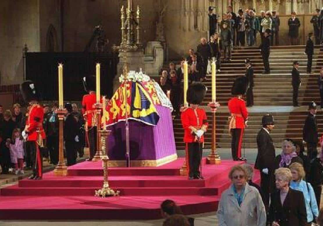 "‏רוסיה ובלארוס לא הוזמנו להשתתף בהלווית המלכה‏"