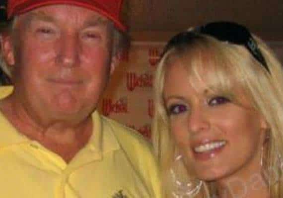 שובר שתיקה: הנשיא טראמפ מגיב לפרשת סטורמי דניאלס ודמי השתיקה