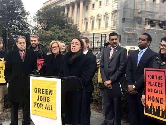 אוקזיו-קורטז בתפקיד דלאנו-רוזוולט