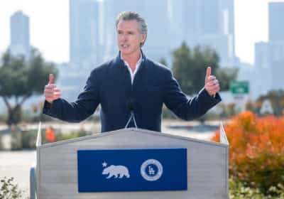 ניוסום חתם על רפורמת דיור מקיפה: יותר בנייה לגובה, פחות בירוקרטיה מקומית