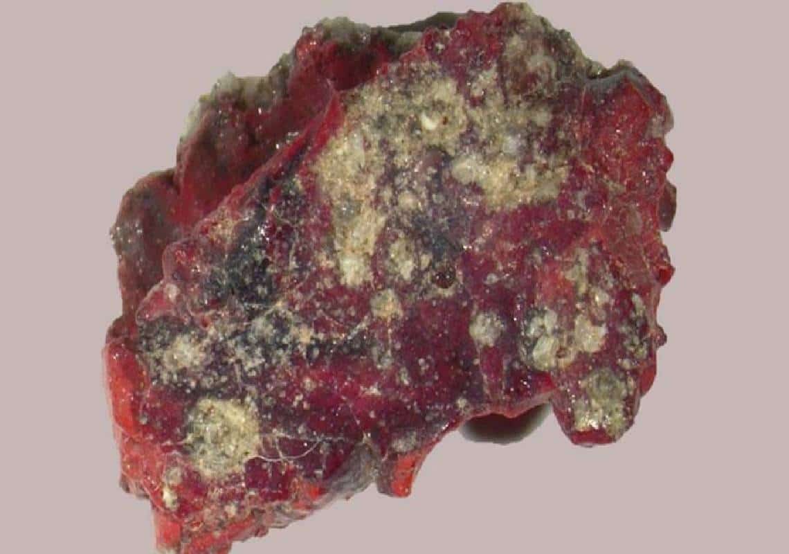 "סותר את המדע": קבוצת מדענים גילתה גביש מסתורי באתר הפיצוץ הגרעיני הראשון בתולדות אנוש שאינו ניתן להסבר