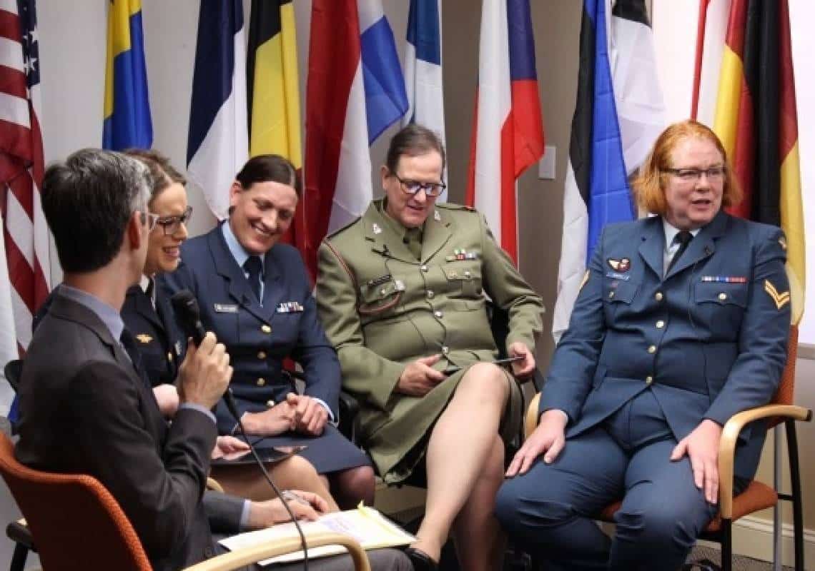 ממשל ביידן הורה לחדש את גיוס הטראנסג'נדרים לצבא