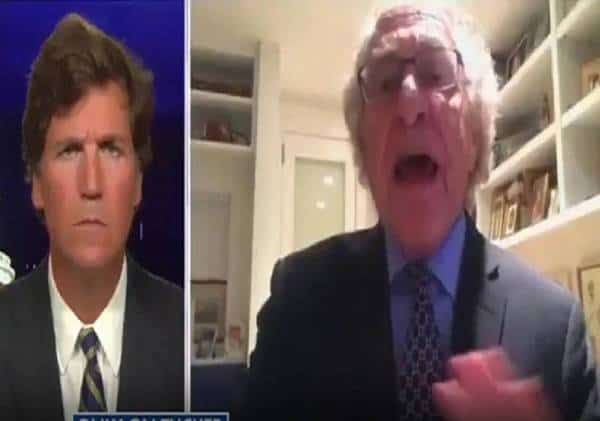 צפו: טאקר קרלסון מראיין את אלן דרשוביץ שמכחיש יחסי מין עם קטינות ומצהיר "אני גאה שהגנתי על אפשטיין"