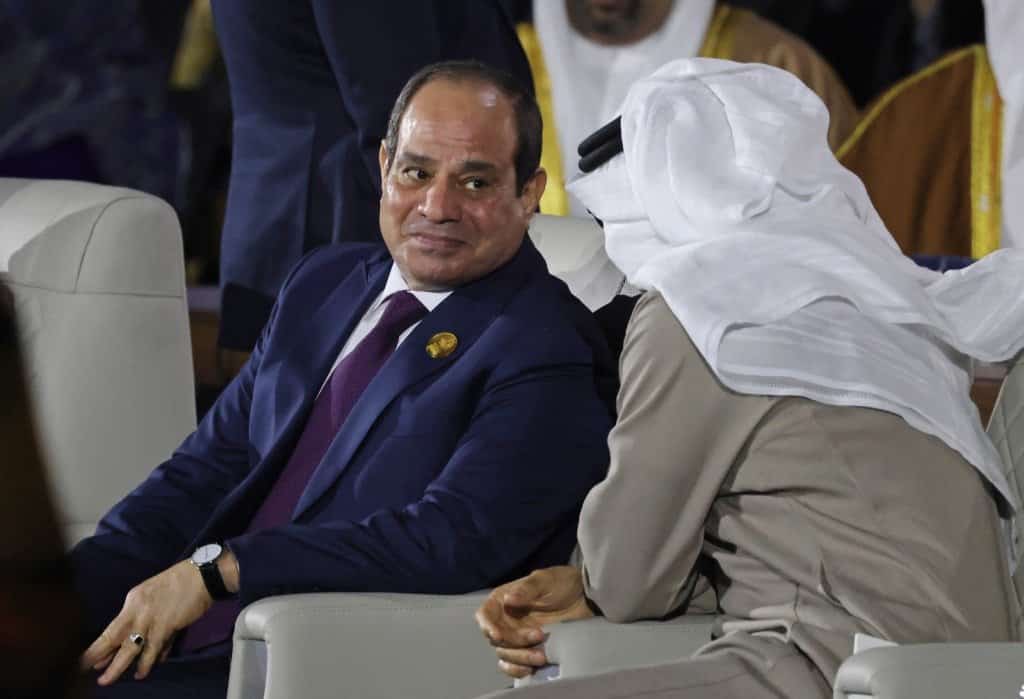 סכין מצרית עמוק בגב של אמריקה: "‏מצרים הורתה בחשאי לייצר 40 אלף רקטות ולשלוח אותן לרוסיה"‏