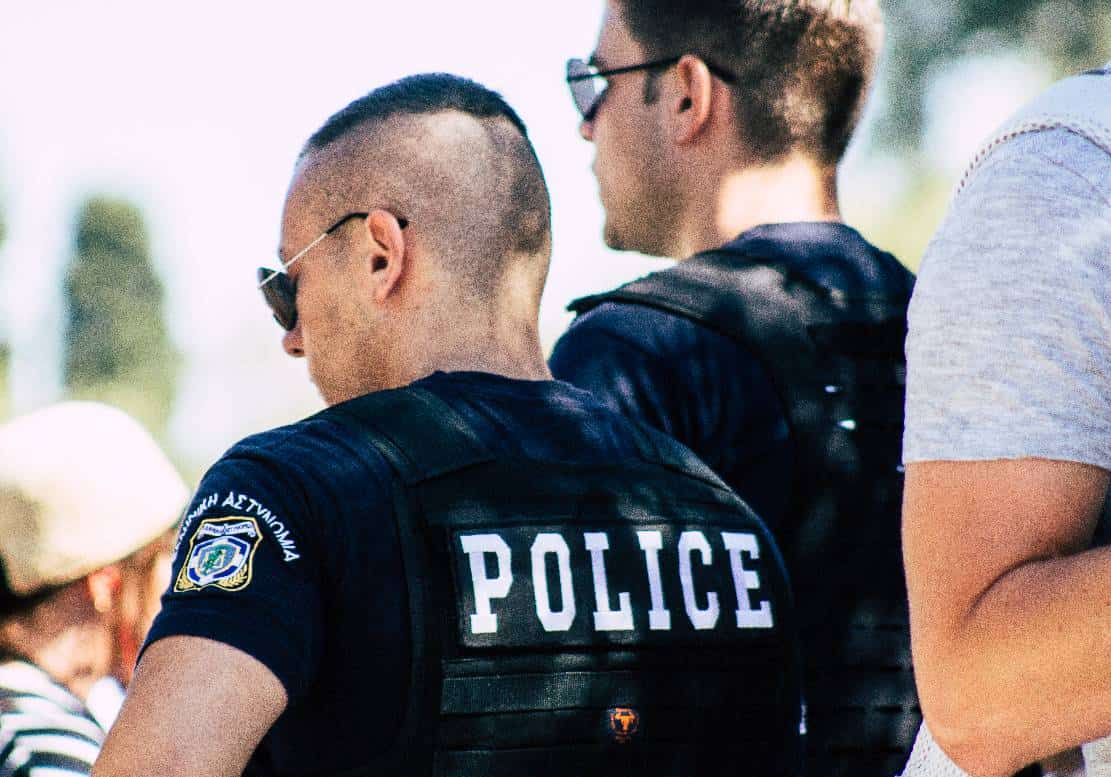 ‏"פליט" עיראקי מואשם באונס ילדה בת 11 ביוון‏