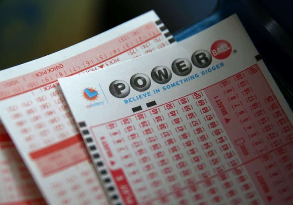 כנגד כל הסיכויים: זוכה יחיד ב-473 מיליון דולר בהגרלת הלוטו