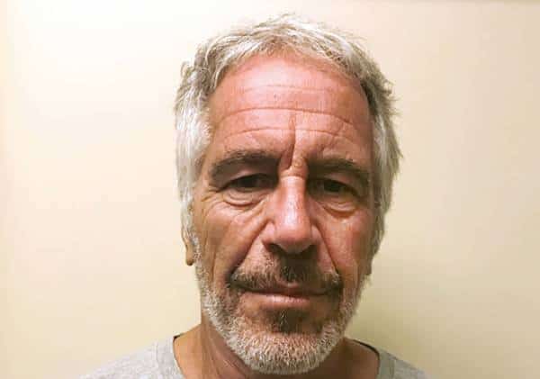 "נמצאו אי סדרים חמורים בכלא בו התאבד אפשטיין"