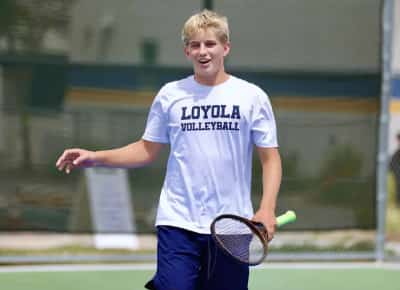 לוס אנג'לס: הוריו של בראון לוי, כוכב טניס יהודי שהשתתף במכביה ונהרג בתאונה - הגישו תביעה על סך 200 מיליון דולר