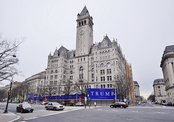 מכה לטראמפ: משפט ה"תמורות" האסורות בחוקה ימשיך להוכחות