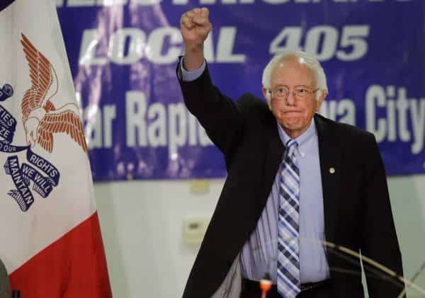 רפורמת ההגירה של ברני סנדרס: פירוק ICE והפיכת מדיניות טראמפ 