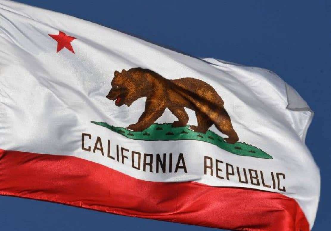 ‏קליפורניה שוקלת דמי אבטלה לעובדים "לא מתועדים"‏