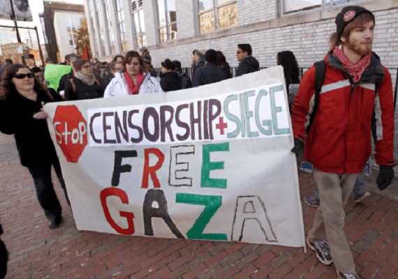 האם הפגנות פרו-פלסטיניות יוגדרו כאקט אנטישמי? ממשל טראמפ בוחן זאת