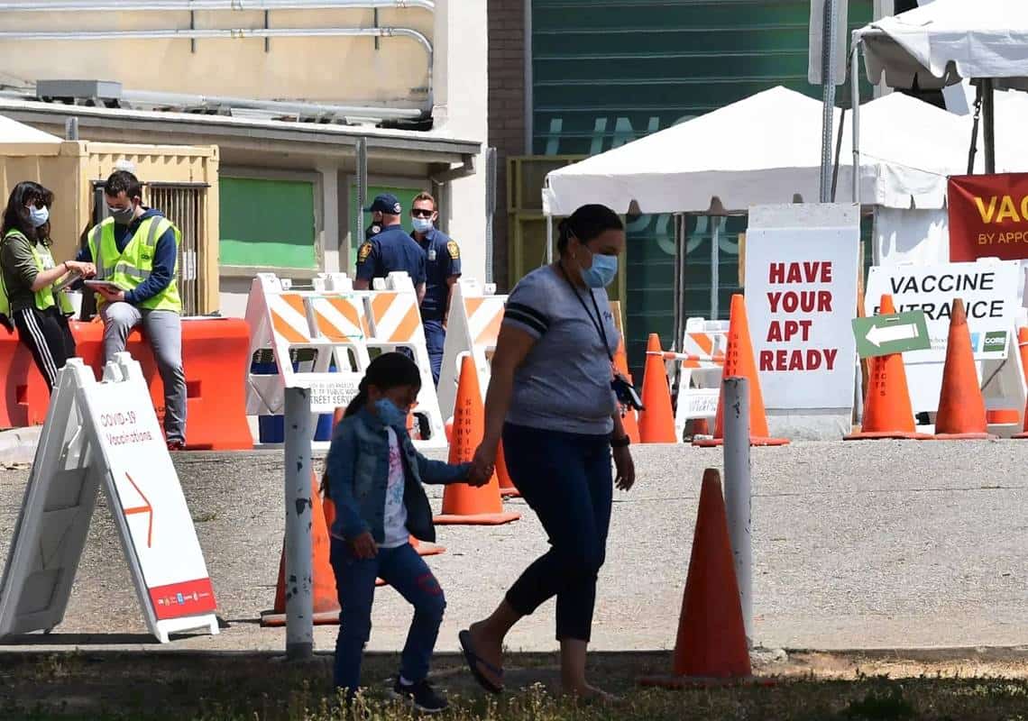 תחלואת הקורונה בארה"ב צנחה לשפל של 7 חודשים, יותר מ-100 מיליון 'מחוסנים באופן מלא'