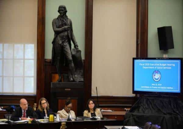 מחיקת ההיסטוריה מגיעה לאבסורד: עיריית ניו יורק מתכננת להסיר את הפסל של אבי הדמוקרטיה האמריקנית