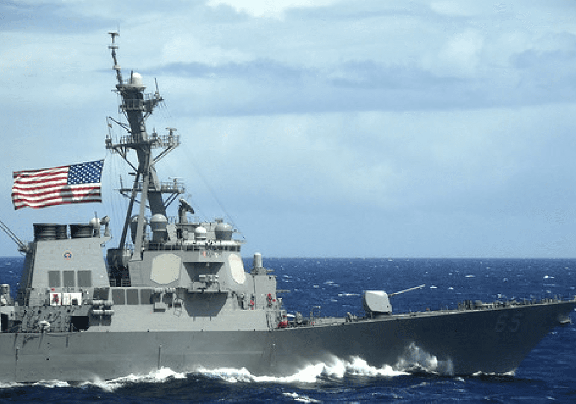 סין טוענת כי "גירשה" ספינת מלחמה אמריקנית מהמים הטריטוריאלים שלה