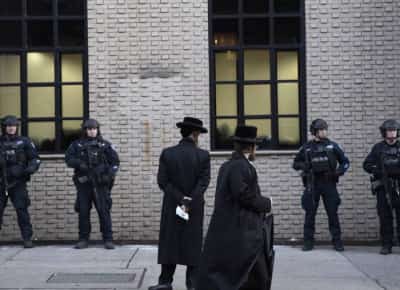 לילה של ציד אנטישמי בברוקלין: “אני אהרוג את כל היהודים” – ומשפחה עם ארבעה ילדים מצאה את עצמה בורחת על חייה