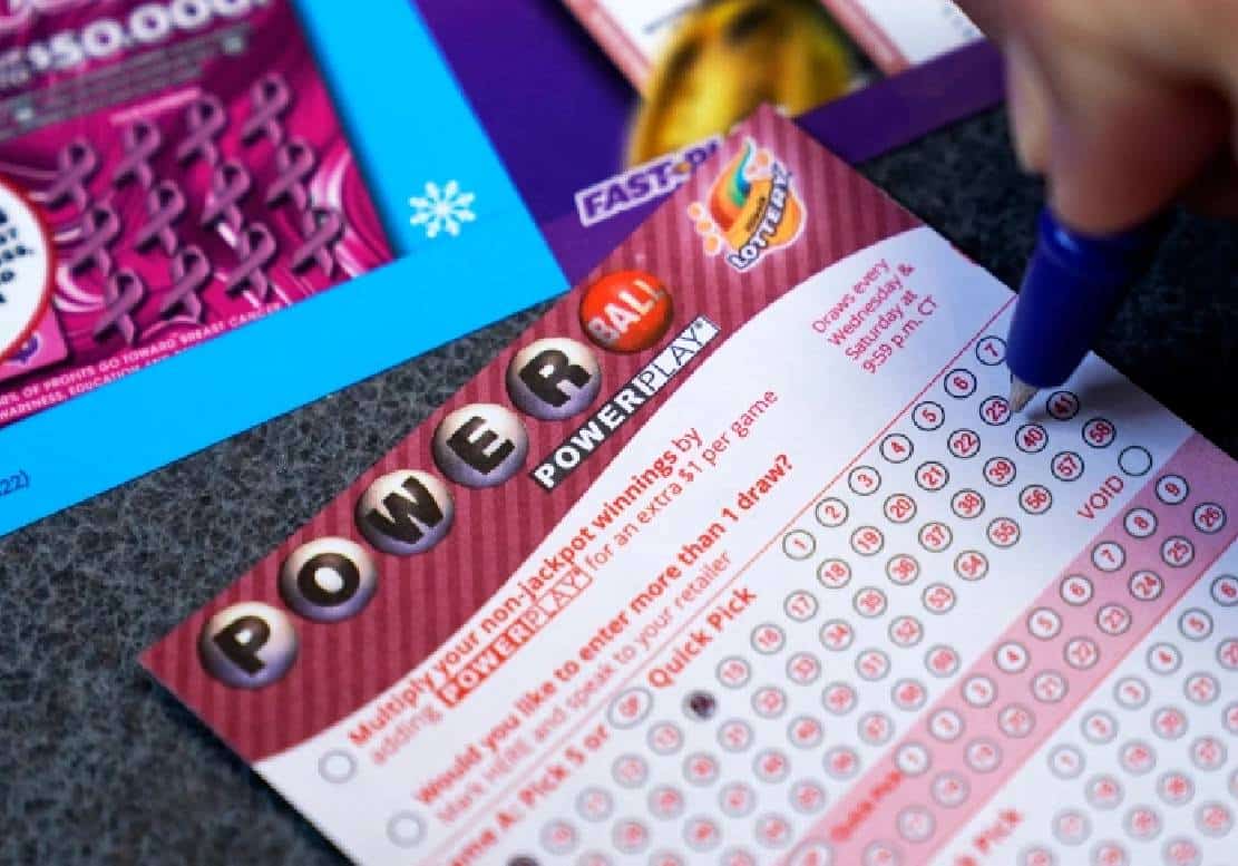 סיכוי לזכות ב-800 מיליון דולרים: קופת הפאוורבול מטפסת לסכום אסטרונומי