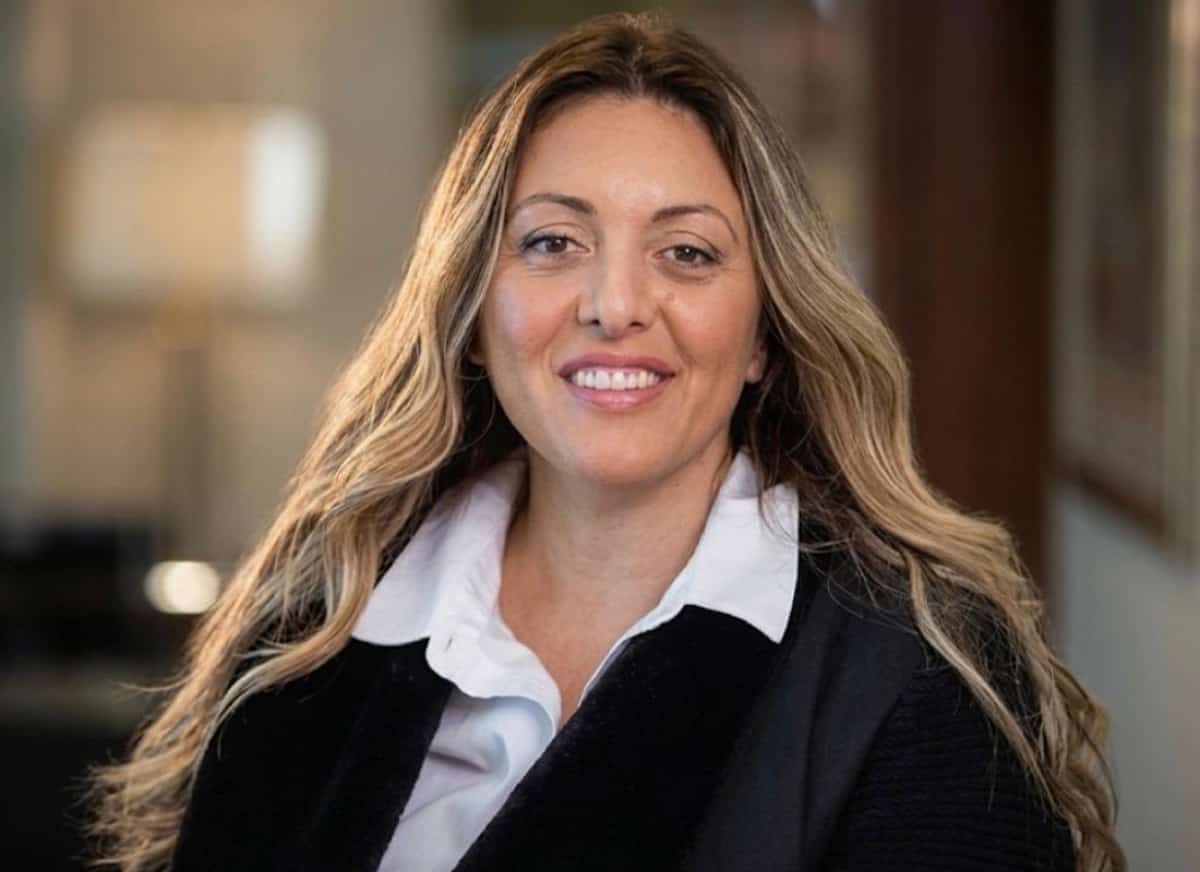 עם יותר מ־20 שנות ניסיון בלב המערכת הבנקאית בישראל וסניף ייחודי בקליפורניה, עו״ד מאיה הררי לביא מסייעת לישראלים בארה״ב לסגור חובות של מיליונים, לבטל צ