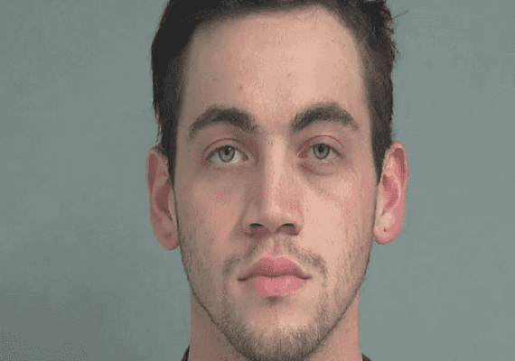 דרום קרוליינה: צעיר נעצר בעקבות משחק בירה שיצא משליטה