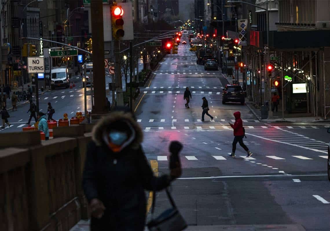 אופטימיות זהירה בארה"ב: תחלואת הקורונה צפויה לצנוח לקראת הקיץ