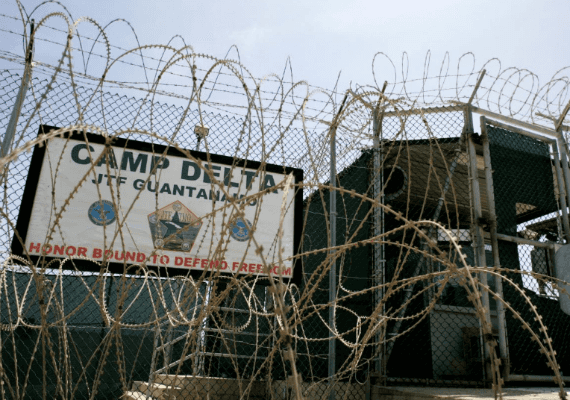 למרות הבטחות טראמפ למלא את גוואנטנמו - אוכלוסיית מתקן המעצר הצטמצמה