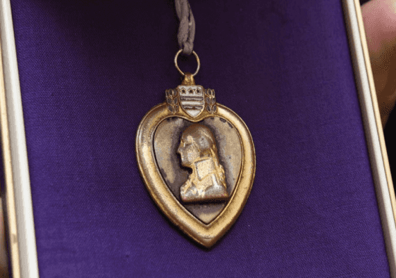 ורמונט: מדליית לב הארגמן שאבדה לפני שנים תוחזר למשפחת המלח שזכה בה