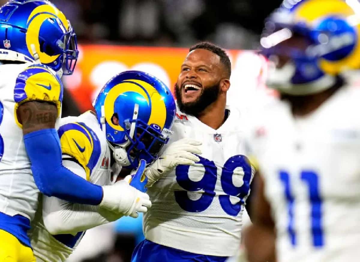 יום האהבה הכי יקר בהיסטוריה: הסופרבול חוזר ללוס אנג'לס ב-2027 - והעיר מתכוננת למופע של מיליארדים