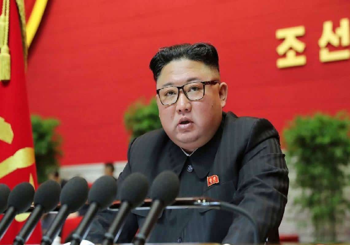 זהו האיום התרבותי על שלטונו של קים: והוא מוכן להוציא להורג את מי שנתפס על חם צורך אותו