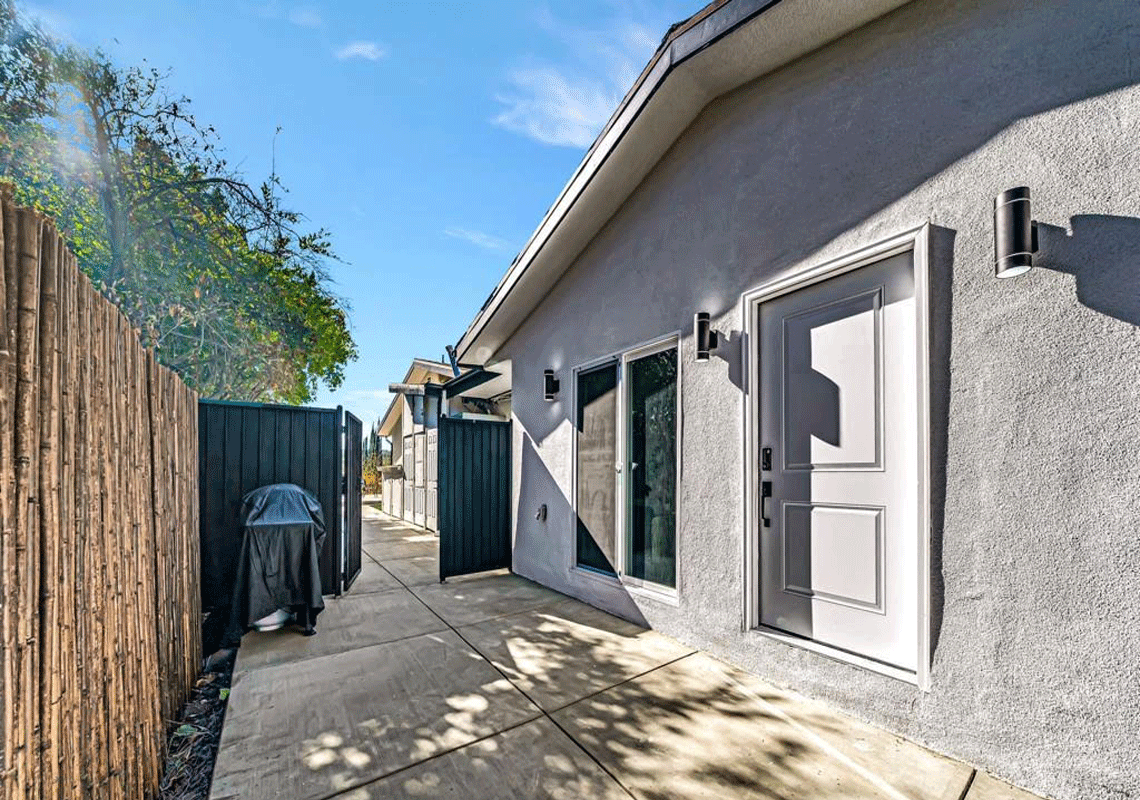 לוס אנג'לס הכריזה: חיסכון 30 אלף דולר על הוצאות וזירוז חודשי ההמתנה לאישורים בבניית גסט האוס 