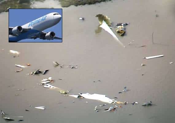 "סיכויים קלושים לשרוד": מטוס תובלה של אמזון התרסק ביוסטון