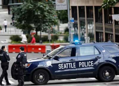 תלמידה יהודייה תובעת את מחוז סיאטל: שנה של אנטישמיות הושתקה — עד שאובחנה בהפרעת דחק פוסט־טראומטית