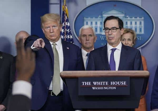 משרד האוצר האמריקאי מתכנן: חלוקת צ'קים לתושבים בתוך חודש