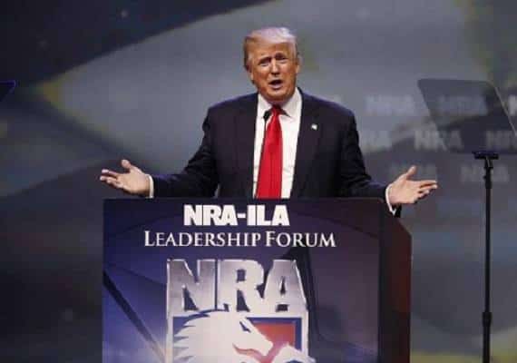 טראמפ וה-NRA תיאמו באופן לא-חוקי תשדירי בחירות