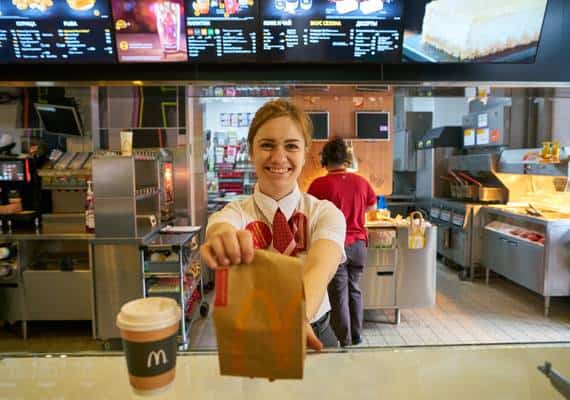 מק'סכסוך: כך הצליחה רשת המזון המהיר למצוא עצמה מעורבת בסכסוך מדיני בצד השני של העולם