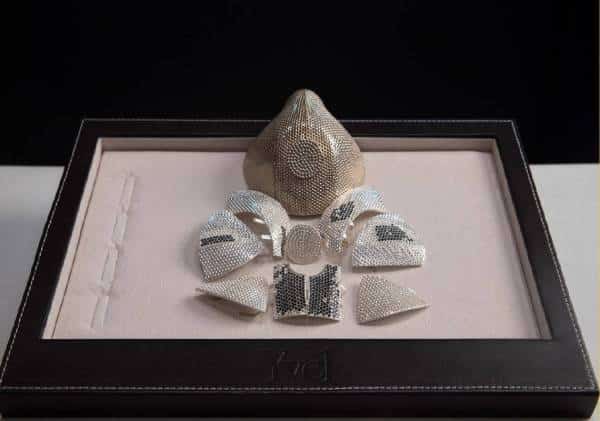 התכשיטן הישראלי שמעצב את מסכת הקורונה היקרה בעולם: 1.5 מיליון דולרים עבור לקוח אמריקני