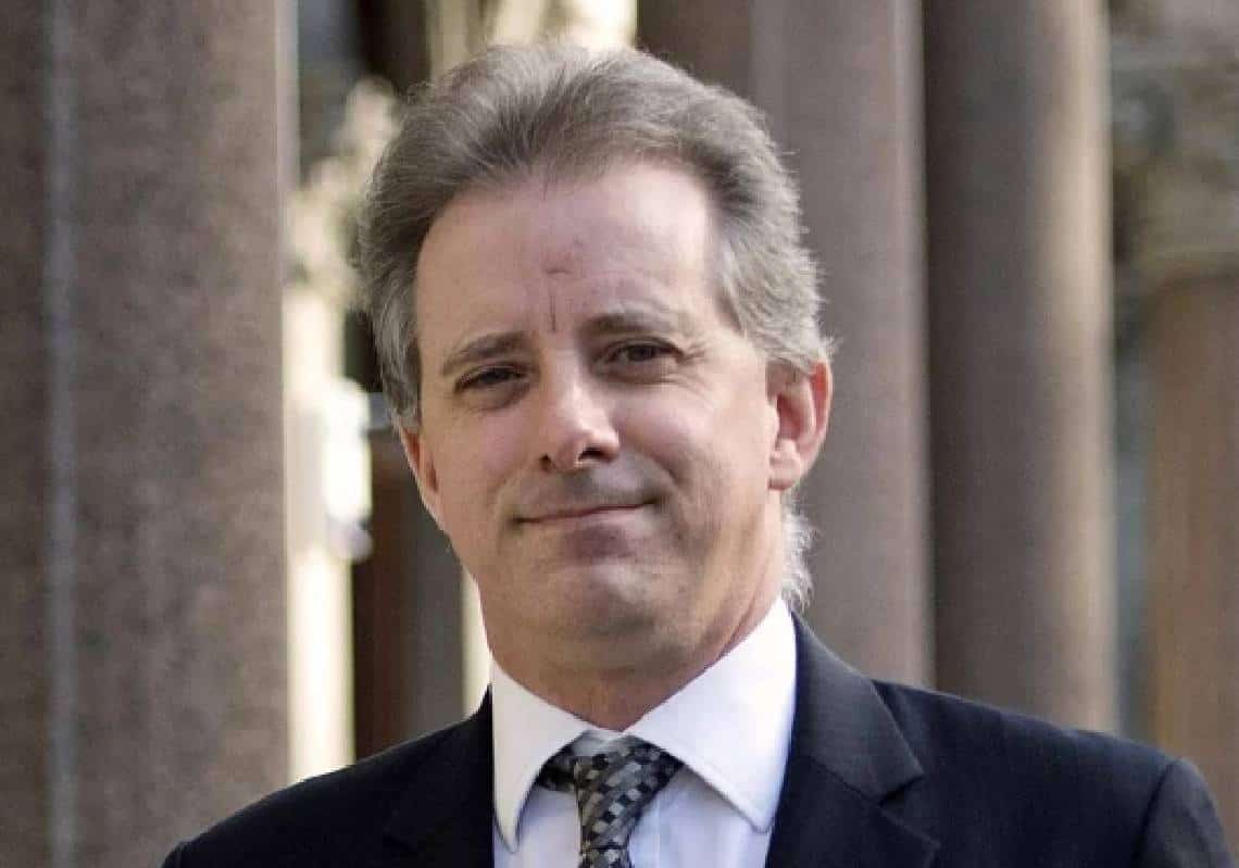 ה-FBI הציע מיליון דולר לסוכן זר עבור 'לכלוך' על טראמפ