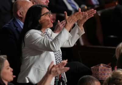 רשידה טליב מעוררת סערה חדשה אחרי שנחשף מה צעקה במהלך נאום טראמפ